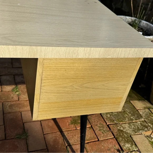 Mid-Century Modern Home Office Desk in Light Wood and Black - Picture 14 of 16